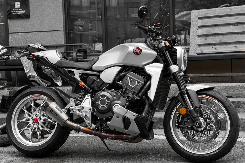 HONDA CB1000R Standard & Black Edition7